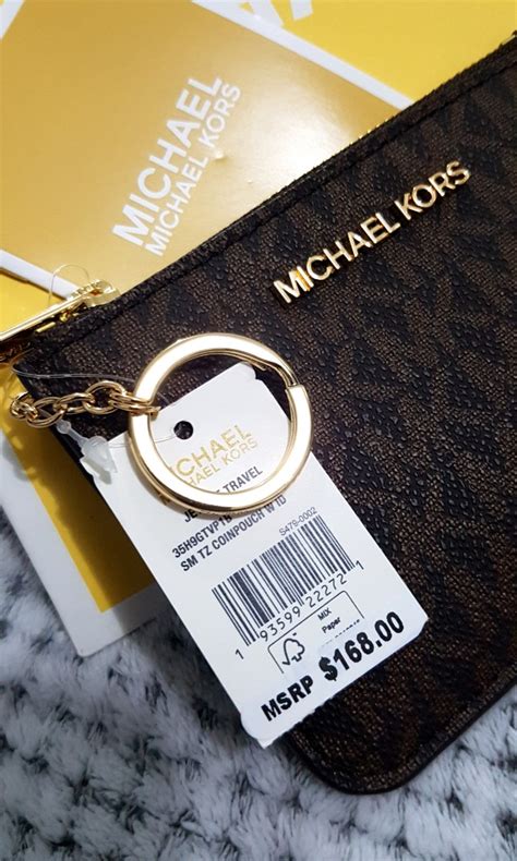 michael kors jet set key holder